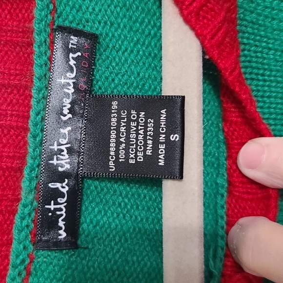 United States Sweater Womens Holiday Cat  Sweater "Meowy Christmas" Sz S EUC - Picture 2 of 11